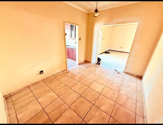 4 BEDROOM HOUSE FOR SALE IN VANDERBIJLPARK CW 3